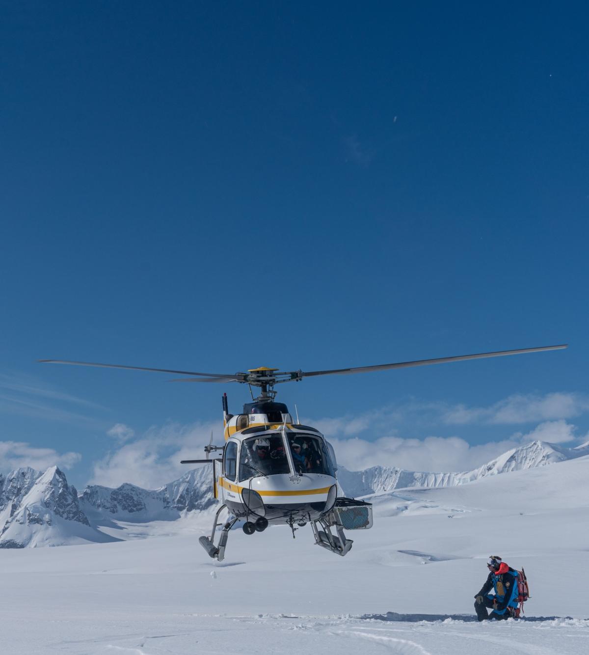 Helicopter landing in snow